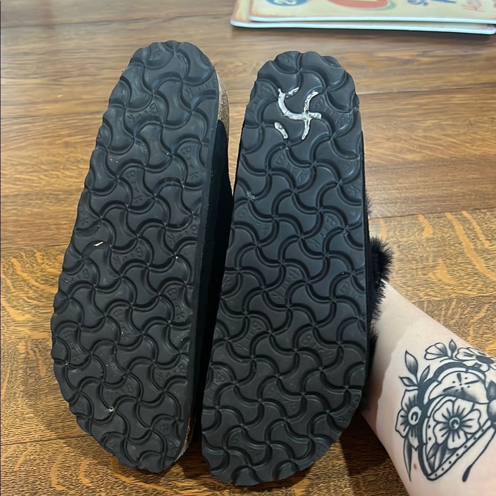 Birkenstock Arizona Lined EUC - Picture 4 of 4